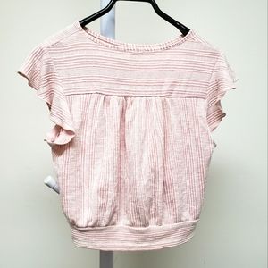 Crop top with flowy sleeves